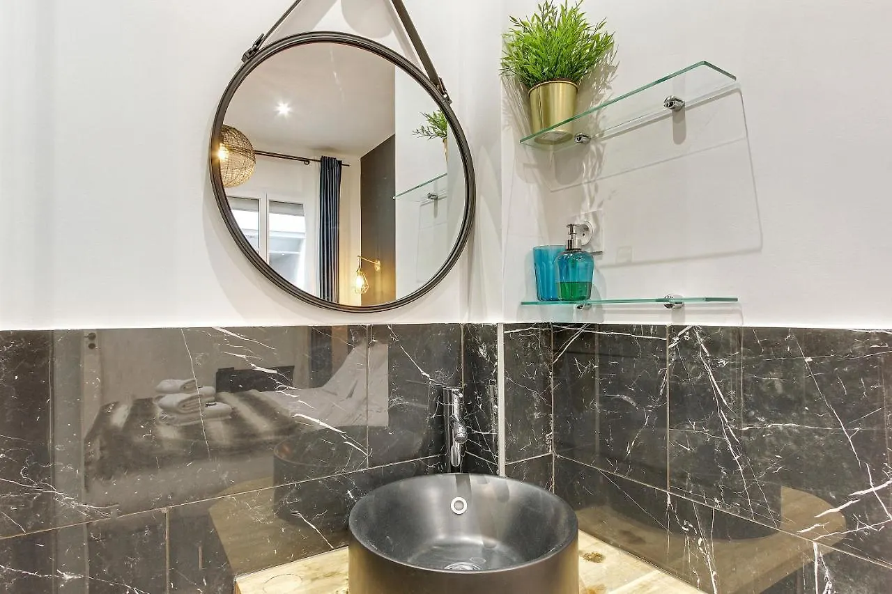 Suite Montorgueil New Apartment Paris